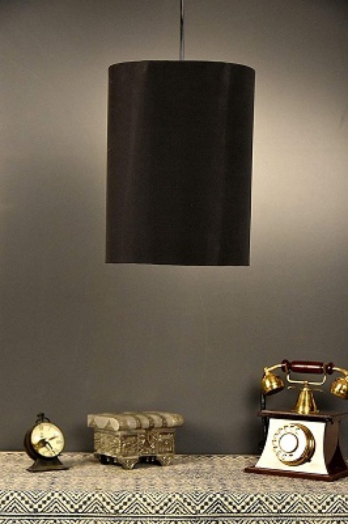 Tu Casa HG-31 blk cylendrical Fabric pendent Light