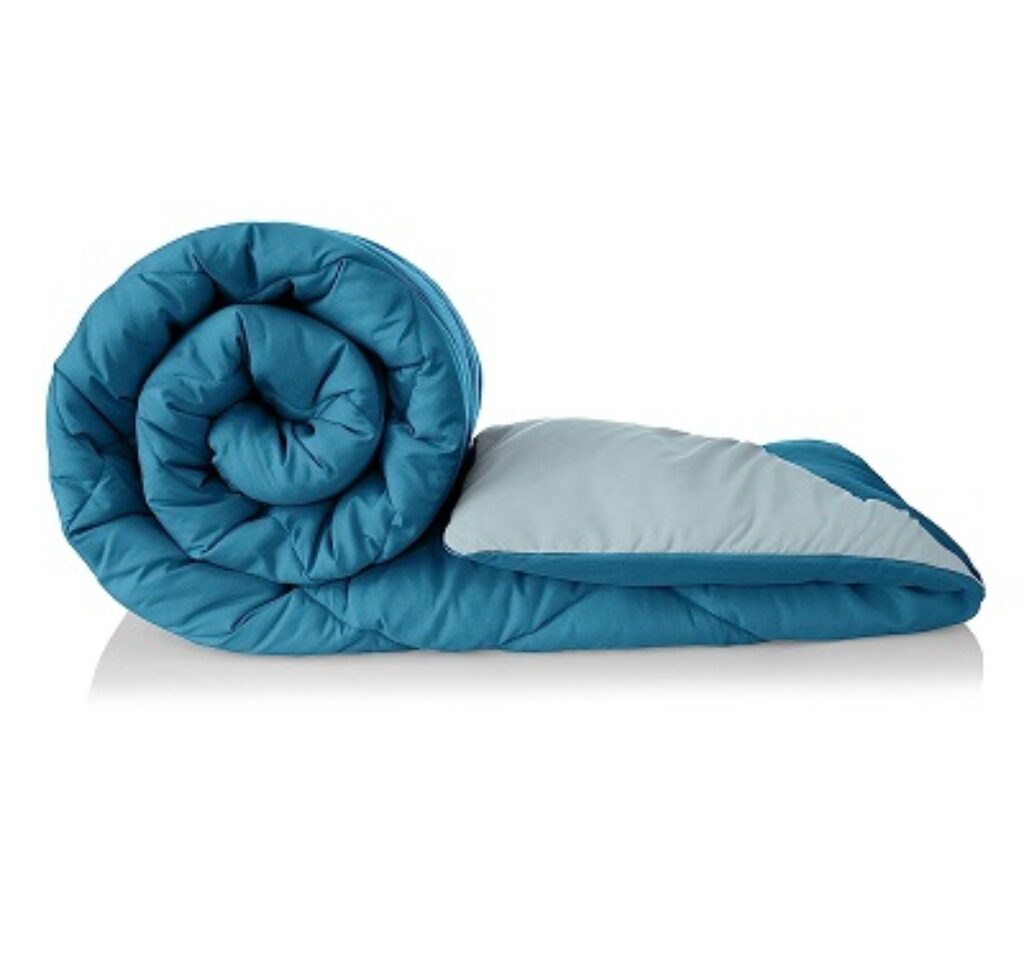 Solimo Microfibre Reversible Comforter