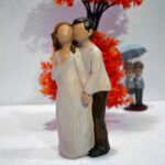 CraftVatika Romantic Love Couple Standing Statue Showpiece