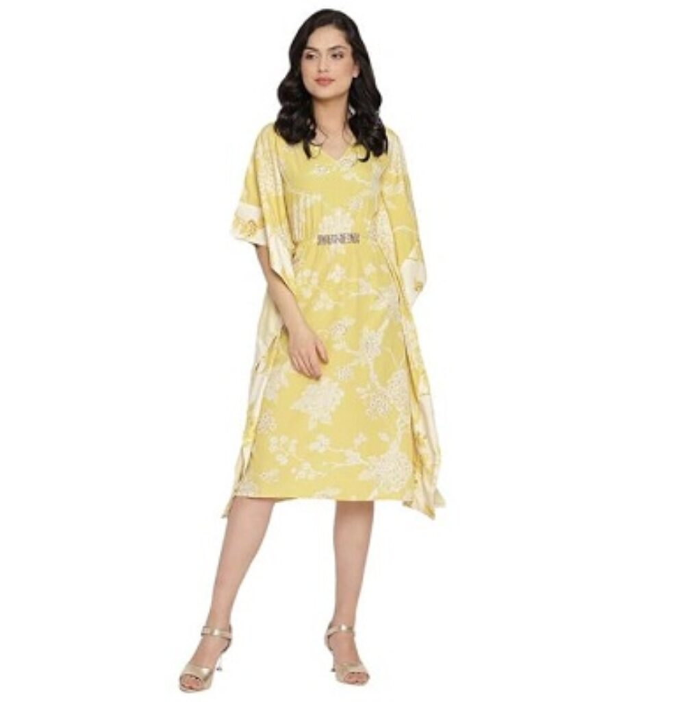 Ahalyaa Women Lime Green & Off White Floral Printed Flared Sleeves Floral Kaftan Kurta